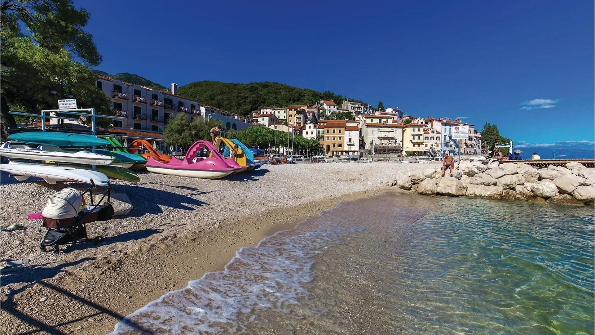 Beach Front Apartment In Moscenicka Draga Croatia